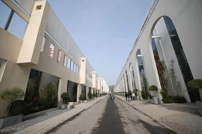An Old Factory Adjacent（1）